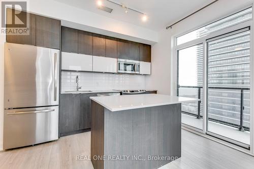 2805 - 56 Annie Craig Drive, Toronto, ON - Indoor Photo Showing Kitchen With Stainless Steel Kitchen With Upgraded Kitchen