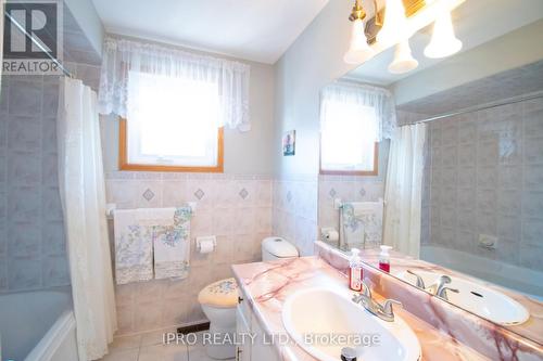 646 Bookham Crescent, Mississauga, ON - Indoor Photo Showing Bathroom