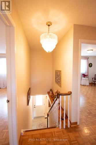 646 Bookham Crescent, Mississauga, ON - Indoor Photo Showing Other Room