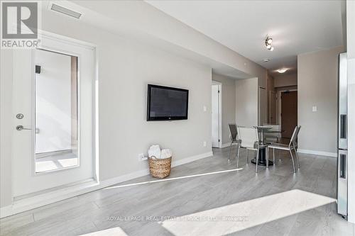 202 - 1440 Clarriage Court, Milton, ON - Indoor