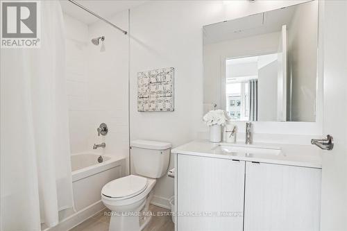 202 - 1440 Clarriage Court, Milton, ON - Indoor Photo Showing Bathroom