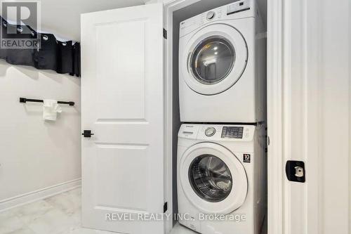 2 - 1015 Garth Street, Hamilton, ON - Indoor Photo Showing Laundry Room