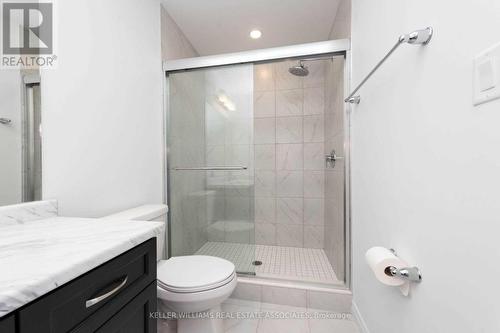 3985 Crown Street, Lincoln, ON - Indoor Photo Showing Bathroom