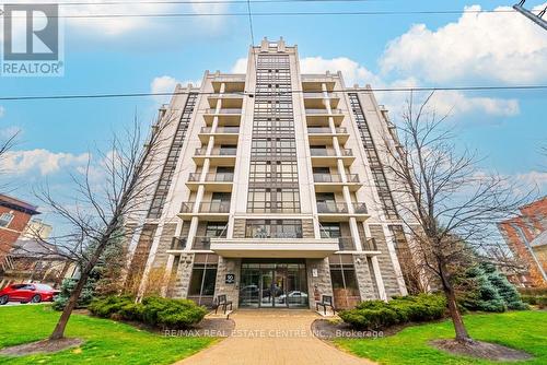 502 - 90 Charlton Avenue W, Hamilton, ON - Outdoor With Balcony With Facade