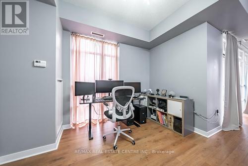 502 - 90 Charlton Avenue W, Hamilton, ON - Indoor Photo Showing Office