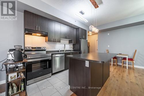 502 - 90 Charlton Avenue W, Hamilton, ON - Indoor Photo Showing Kitchen With Stainless Steel Kitchen