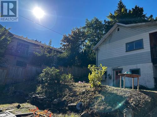 1520 Slocan  Street, Nelson, BC - Outdoor