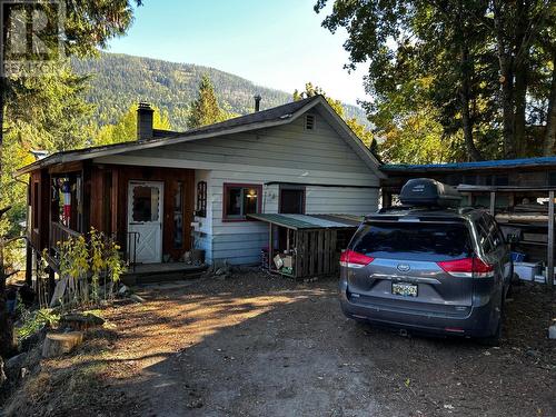 1520 Slocan  Street, Nelson, BC - Outdoor