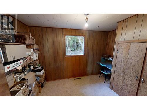 1520 Slocan  Street, Nelson, BC - Indoor