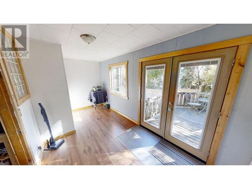 1520 Slocan  Street, Nelson, BC - Indoor Photo Showing Other Room