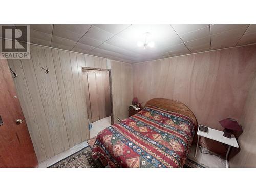 1520 Slocan  Street, Nelson, BC - Indoor Photo Showing Bedroom