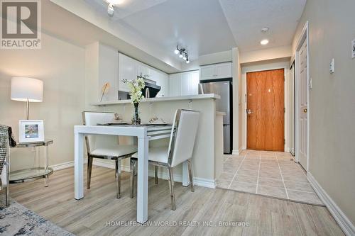 1008 - 7 Lorraine Drive, Toronto, ON - Indoor Photo Showing Dining Room