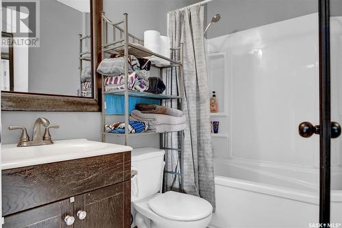 207 Drysdale Street, Rouleau, SK - Indoor Photo Showing Bathroom