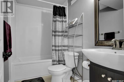 207 Drysdale Street, Rouleau, SK - Indoor Photo Showing Bathroom