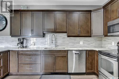 207 Drysdale Street, Rouleau, SK - Indoor Photo Showing Kitchen With Double Sink With Upgraded Kitchen