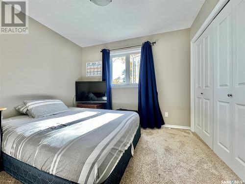 8 Cj Houston Place, Yorkton, SK - Indoor Photo Showing Bedroom