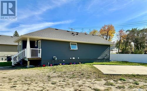 8 Cj Houston Place, Yorkton, SK - Outdoor