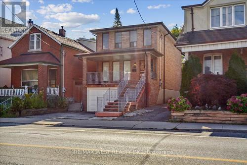 27 Rogers Road, Toronto, ON - Outdoor