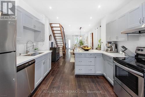 105 Bastedo Avenue, Toronto, ON - Indoor Photo Showing Kitchen With Upgraded Kitchen