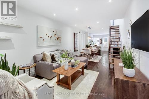 105 Bastedo Avenue, Toronto, ON - Indoor Photo Showing Living Room