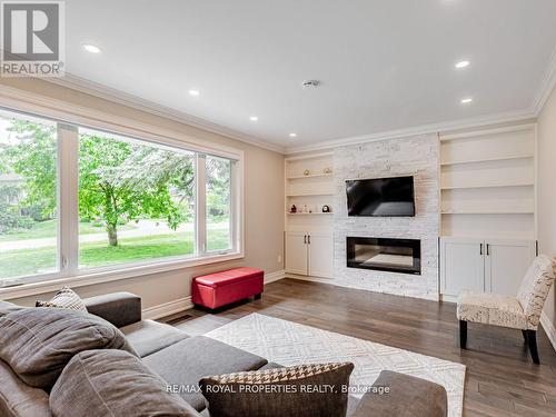 576 Bickle Drive, Oshawa, ON - Indoor Photo Showing Living Room With Fireplace