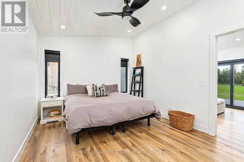 4378 County 124 Road, Clearview, ON - Indoor Photo Showing Bedroom