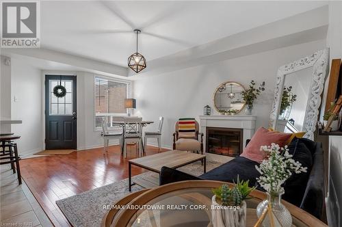 46 - 1489 Heritage Way, Oakville, ON - Indoor Photo Showing Living Room With Fireplace