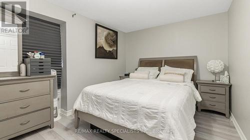 147 Fleetwood Crescent, Brampton, ON - Indoor Photo Showing Bedroom