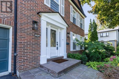 1882 Sherwood Forrest Circle, Mississauga, ON - Outdoor