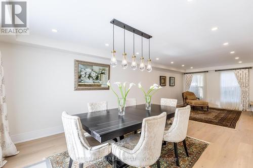 1882 Sherwood Forrest Circle, Mississauga, ON - Indoor Photo Showing Dining Room