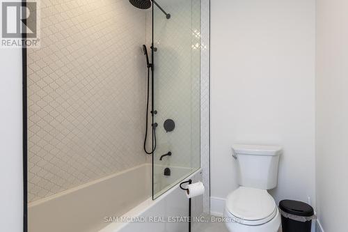 1882 Sherwood Forrest Circle, Mississauga, ON - Indoor Photo Showing Bathroom