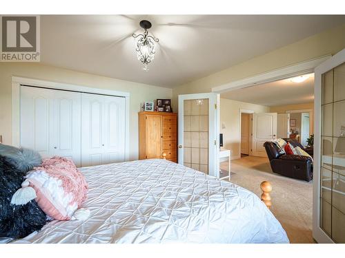 8617 Fitzmaurice Drive, Coldstream, BC - Indoor Photo Showing Bedroom