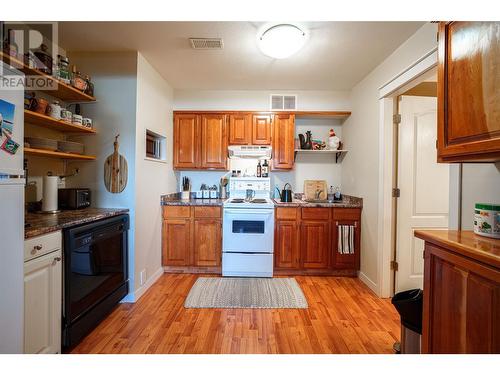 8617 Fitzmaurice Drive, Coldstream, BC - Indoor Photo Showing Kitchen