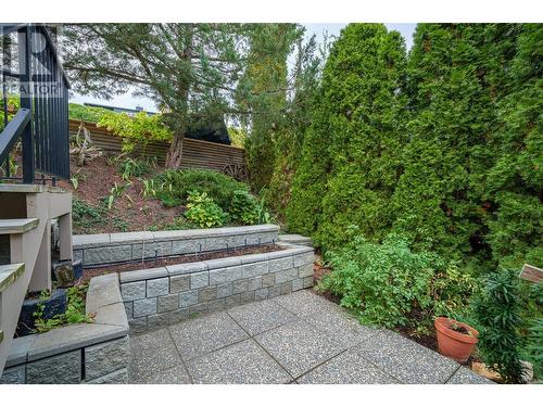 8617 Fitzmaurice Drive, Coldstream, BC - Outdoor