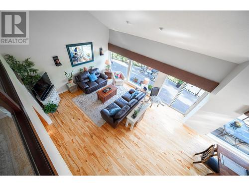 8617 Fitzmaurice Drive, Coldstream, BC - Indoor Photo Showing Other Room