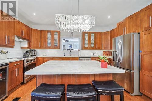 12509 Dublin Line, Halton Hills, ON - Indoor Photo Showing Kitchen