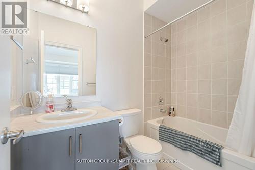 1303 Minnow Street, Oakville, ON - Indoor Photo Showing Bathroom