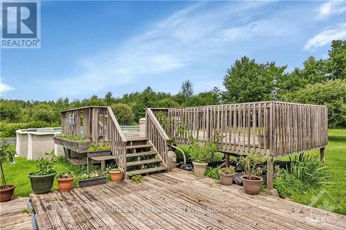 411 Belvedere Road, Clarence-Rockland, ON - Outdoor With Deck Patio Veranda