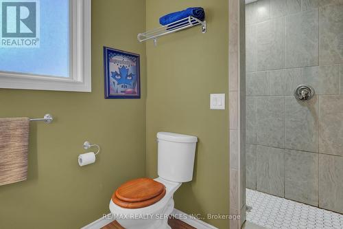 3433 Flinton Road, Addington Highlands, ON - Indoor Photo Showing Bathroom