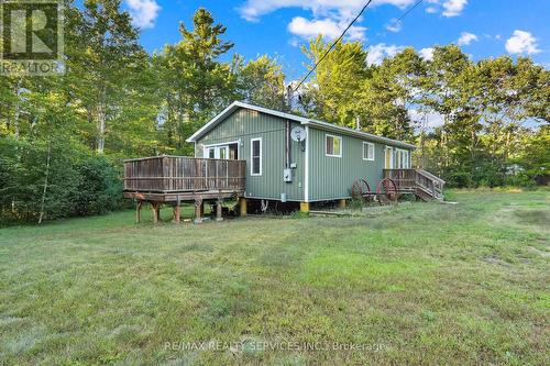 3433 Flinton Road, Addington Highlands, ON - Outdoor