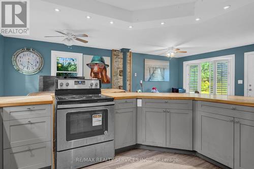 3433 Flinton Road, Addington Highlands, ON - Indoor Photo Showing Kitchen