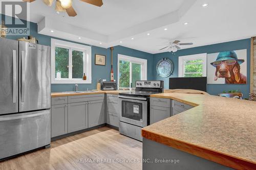 3433 Flinton Road, Addington Highlands, ON - Indoor Photo Showing Kitchen