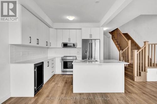 15 - 166 Mount Albion Road, Hamilton, ON - Indoor Photo Showing Kitchen