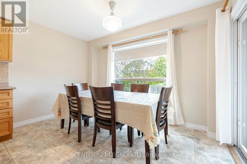 44 Dominion Drive, Guelph, ON - Indoor Photo Showing Dining Room