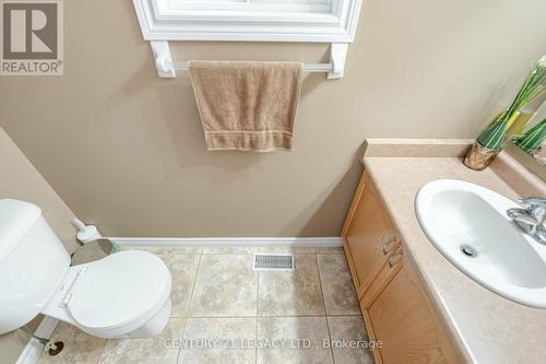 44 Dominion Drive, Guelph, ON - Indoor Photo Showing Bathroom