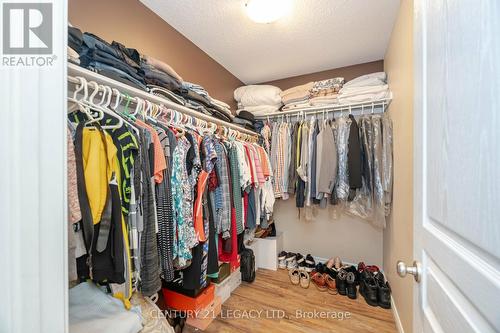 44 Dominion Drive, Guelph, ON - Indoor With Storage