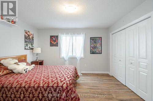 44 Dominion Drive, Guelph, ON - Indoor Photo Showing Bedroom