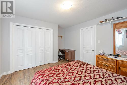 44 Dominion Drive, Guelph, ON - Indoor Photo Showing Bedroom