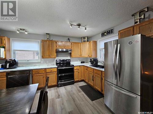 10620 Bennett Crescent, North Battleford, SK - Indoor Photo Showing Kitchen