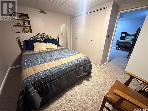 502 Mcleod Avenue, Estevan, SK - Indoor Photo Showing Bedroom